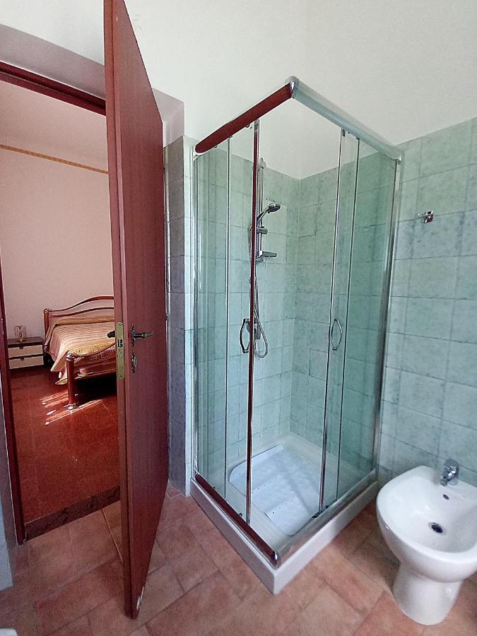 צ'יביטאנובה מארקה B&B Le Palme מראה חיצוני תמונה